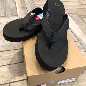 UGG Brand Sz 10 NEW Black Women’s Flip Flops